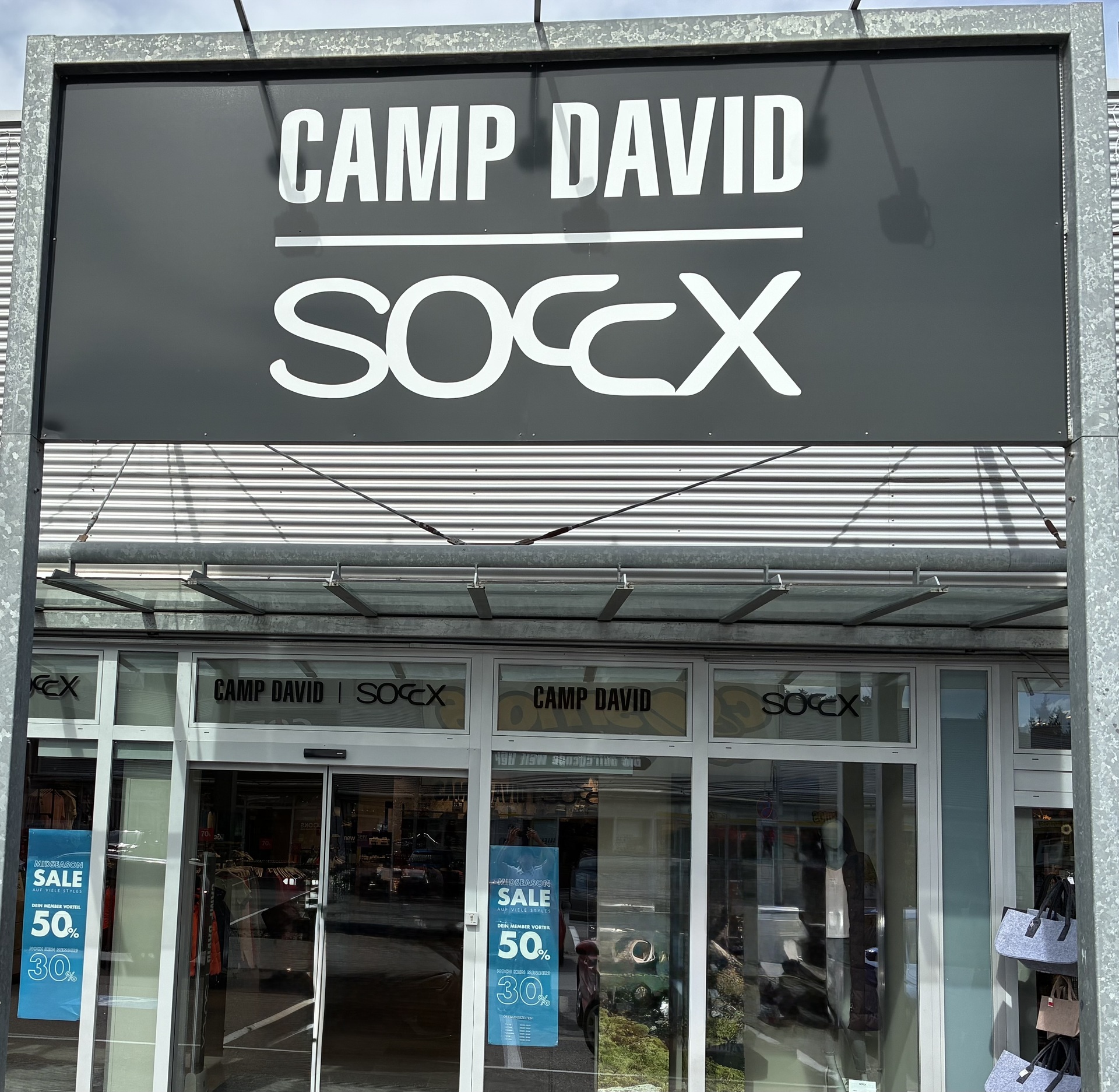 Camp David Frontansicht 